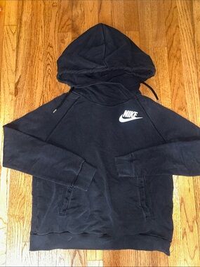 Nike Sportswear Essential Women's Funnel-Neck Fleece Pullover Hoodie Large